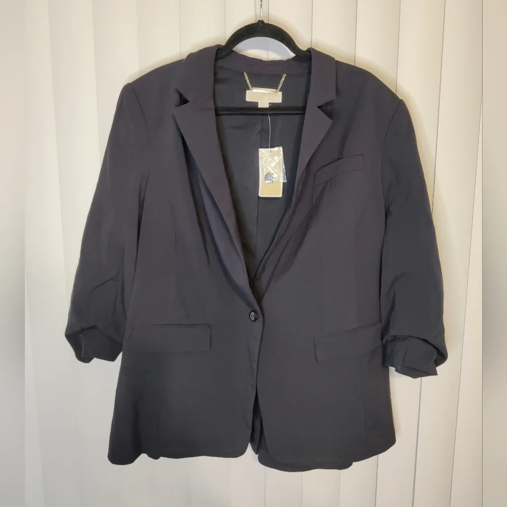 NWT Michael Kors Black Blazer with quarter sleeve size 20 wide - Picture 1 of 3